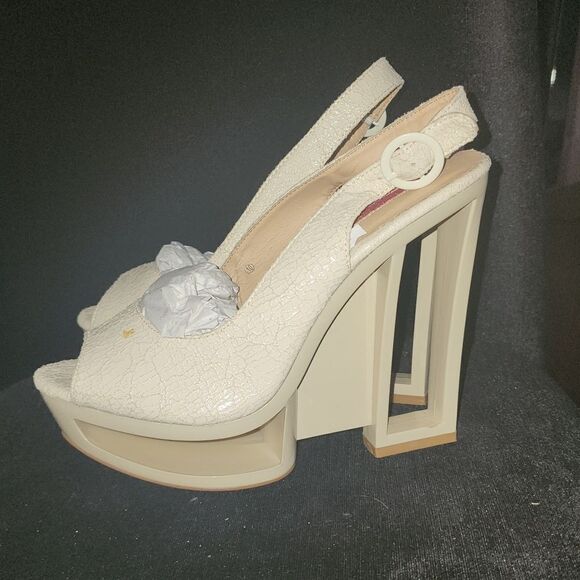 C Label Cut Out 2C Dolce - Picture 1 of 6